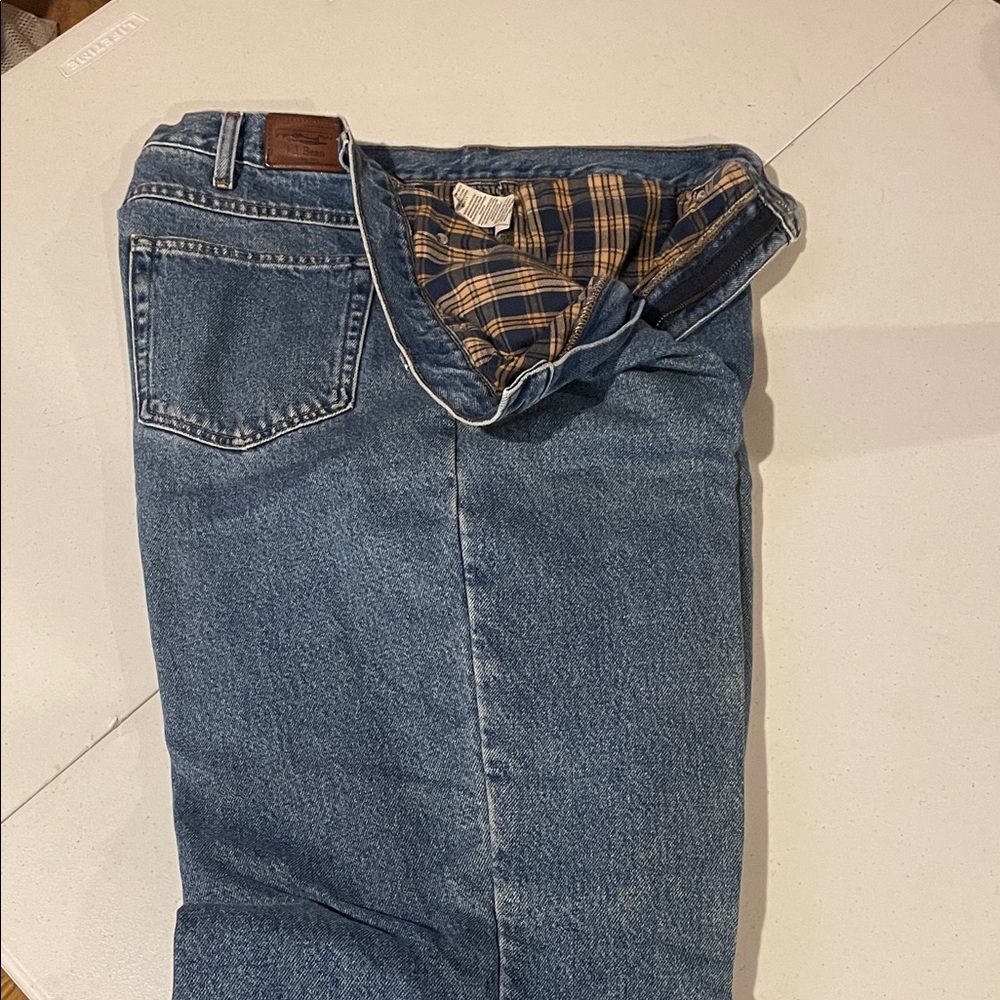 L.L. Bean Relaxed Fit Blue Jeans Flannel Lined